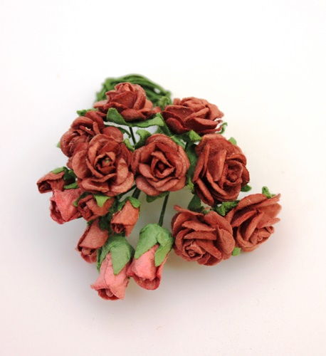 Розы и бутоны букеты по 16 цветков 10мм и 15мм по 4 цветка  бордо,SCB40100907 в магазине Арт-Леди